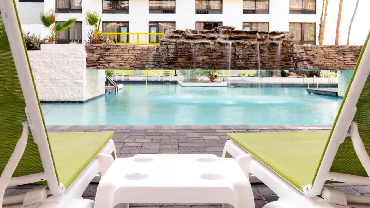Holiday Inn Phoenix-Mesa Chandler By Ihg Exteriör bild